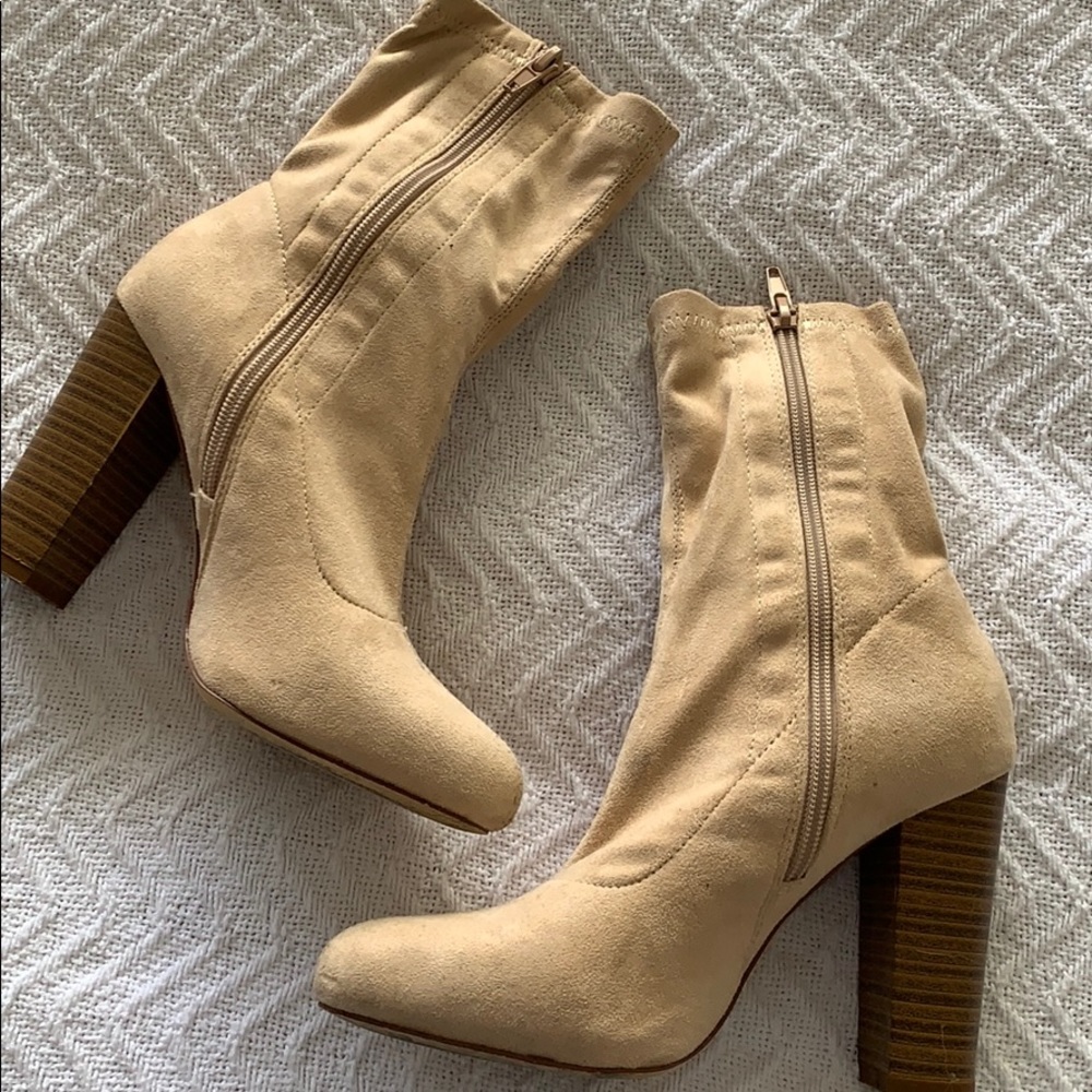 Boot heels - Picture 3 of 3
